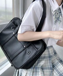 毛玉飾り付き サブバッグ 通学 中学生 スクールバッグ 可愛い ボストンバッグ 女子高生 女子 スクバ 韓国 軽量 学生 高
